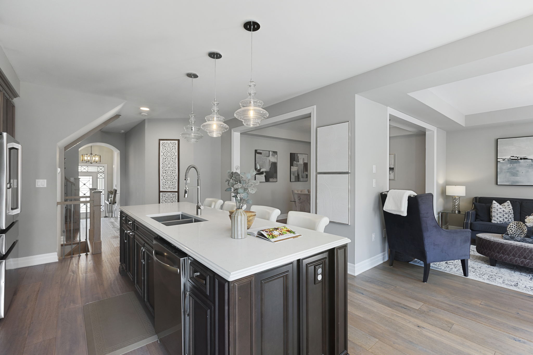Kitchen sightline into the family room